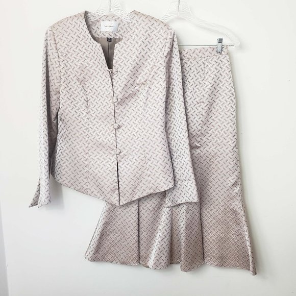 Terramina Suit 7637C-Cream main image 0